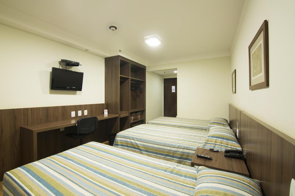 Jr Hotel ฮิเบเราเปรโต ภายนอก รูปภาพ